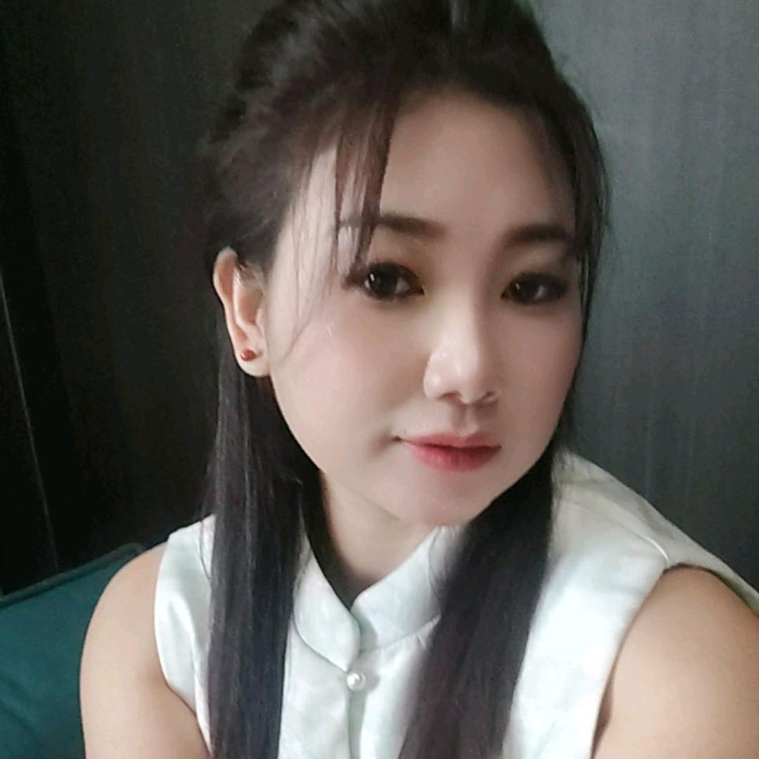 阿佳