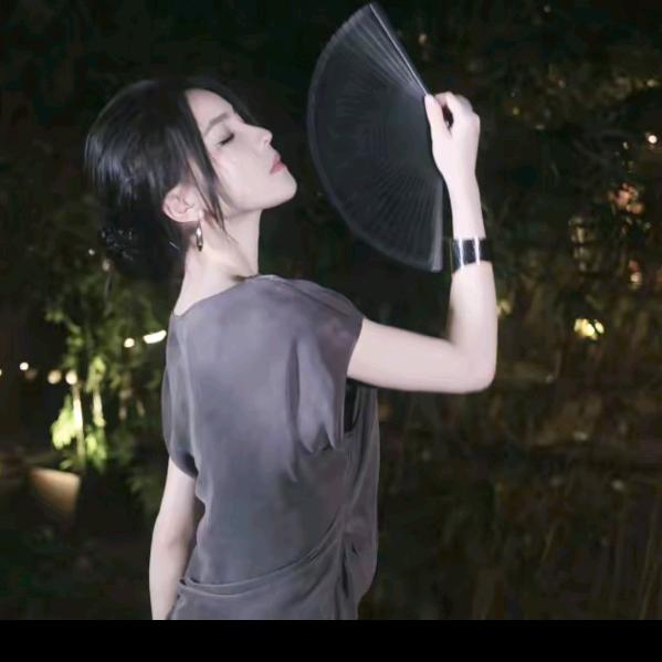 溶溶RONGRONG直播返场