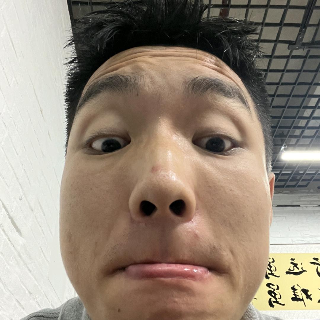 陈勇（bro无话可说）