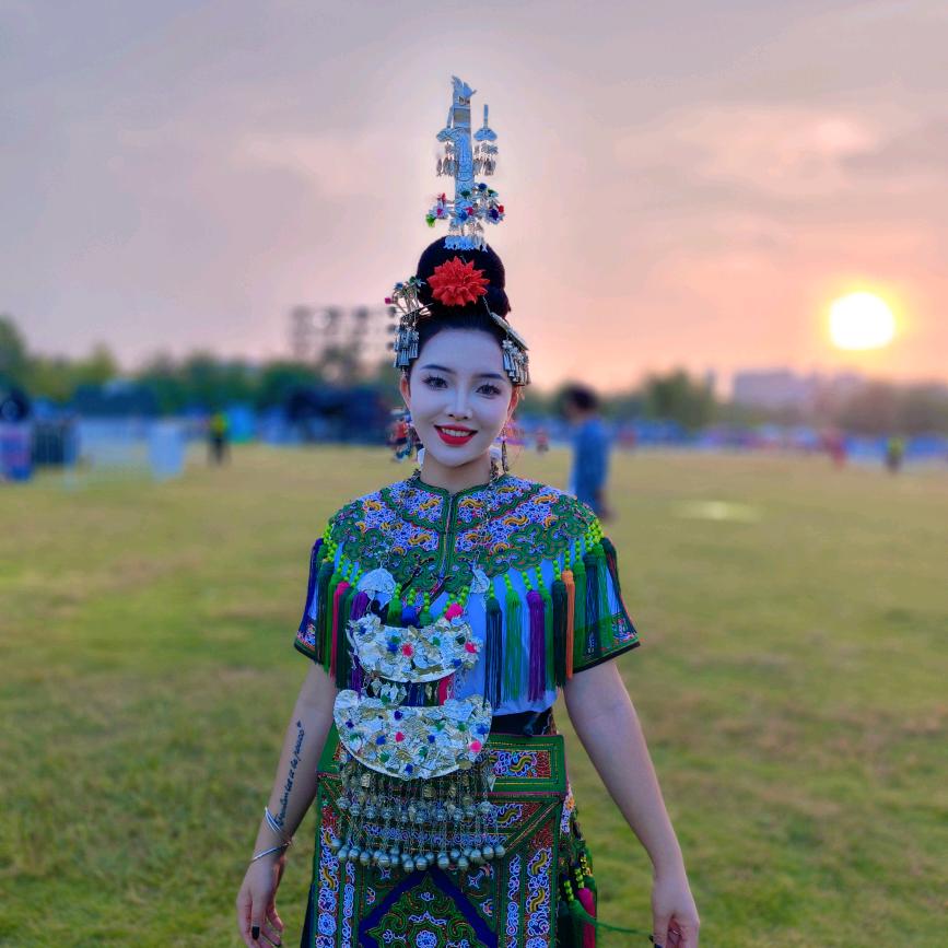 丽小姐—贵州村舞