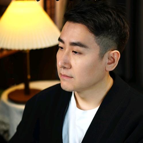 郁一彦