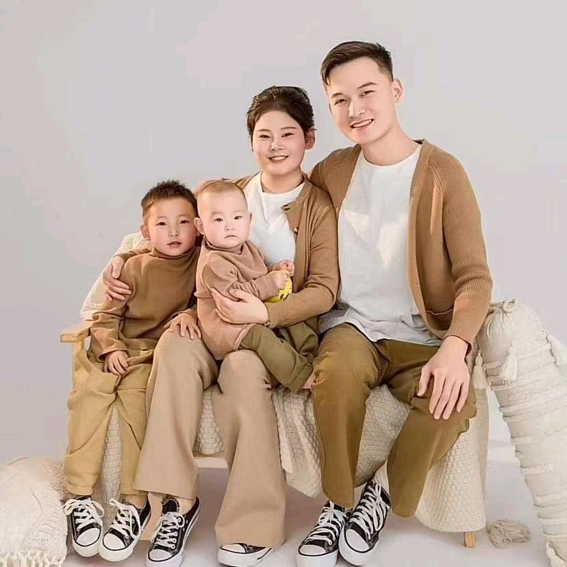 妞妞一家生活分享