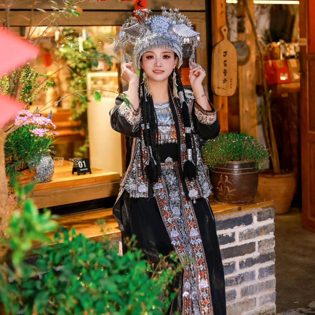 小梅子吖
