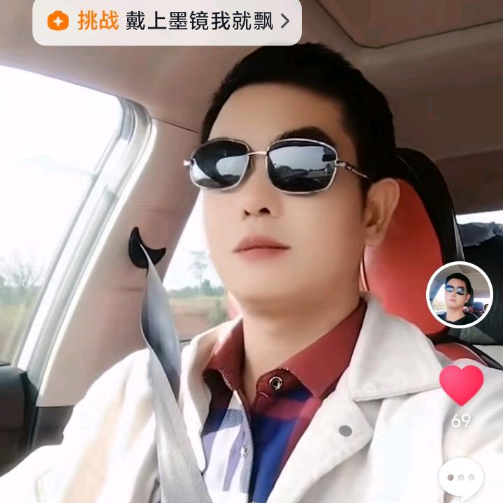 @亮仔