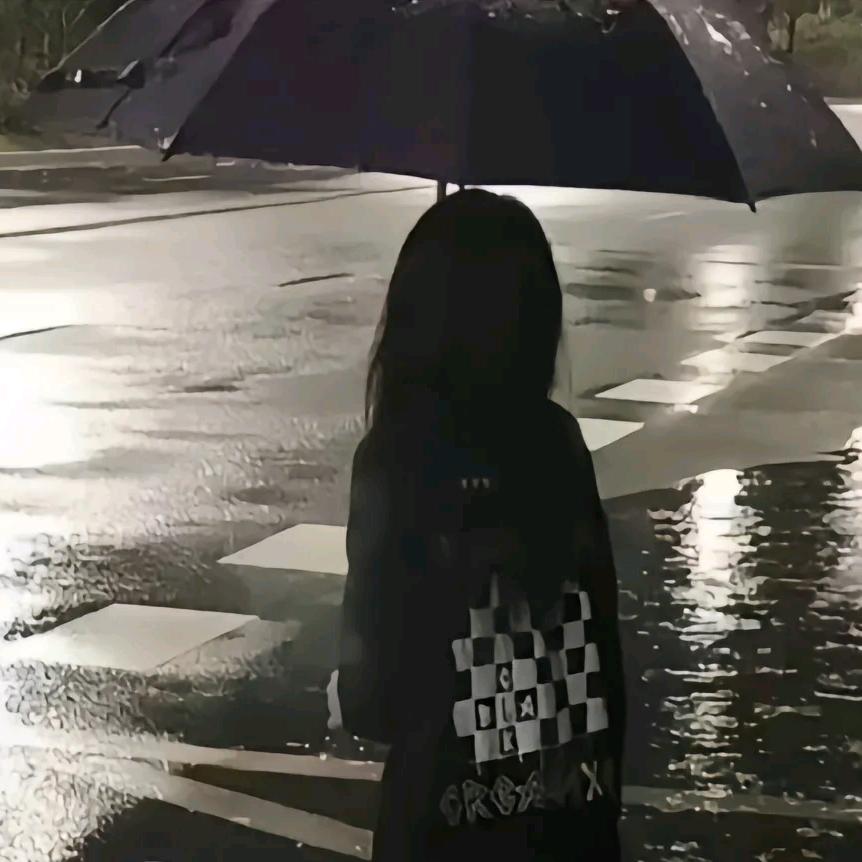 妍雨洛.喜