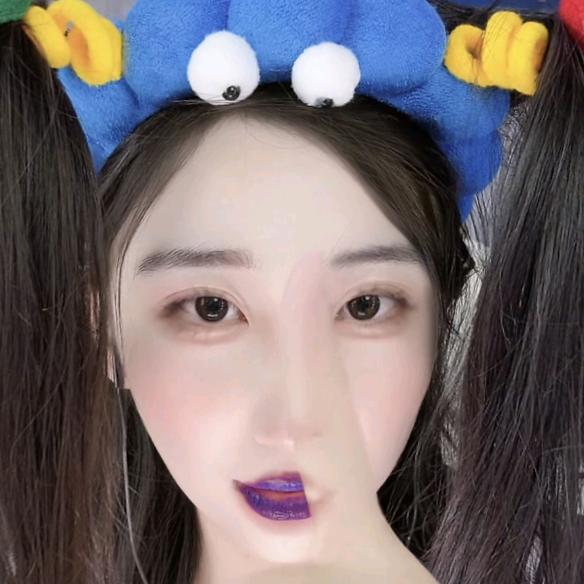 摆摊哥：挣钱镶牙