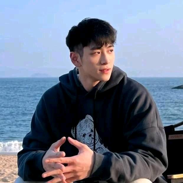 李铭言(分析性格)