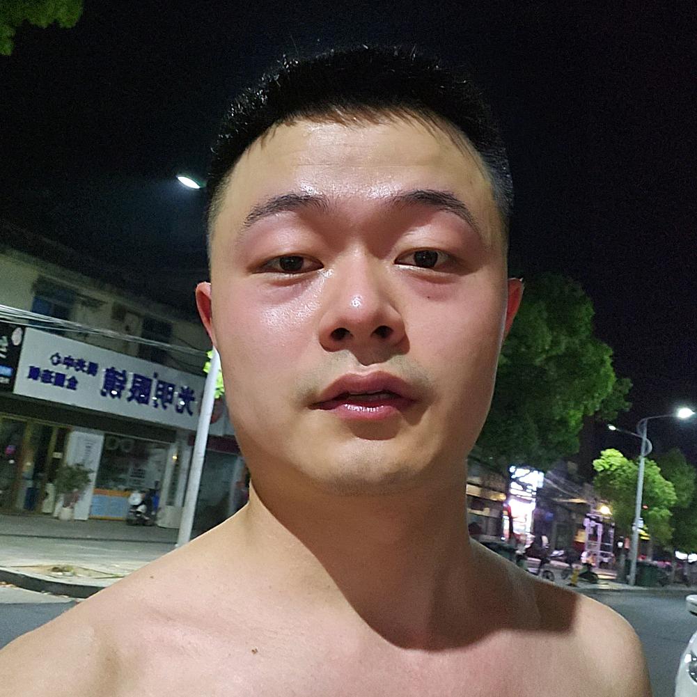施小宇