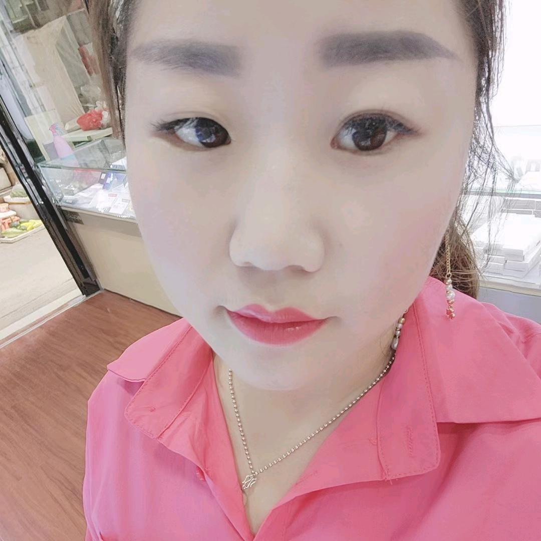 若彤呀
