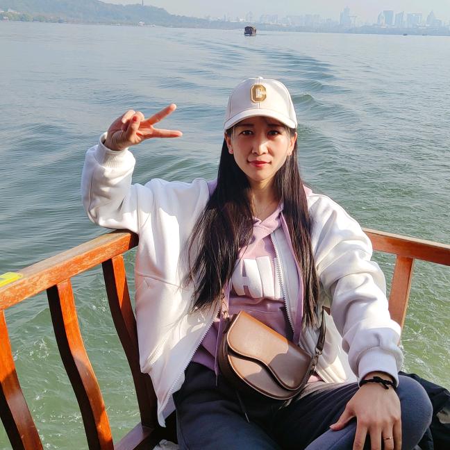 珠宝达人春春