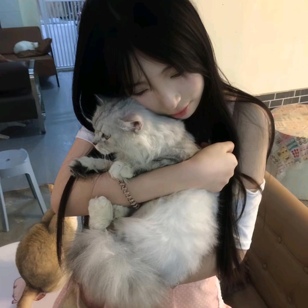 西妤💕