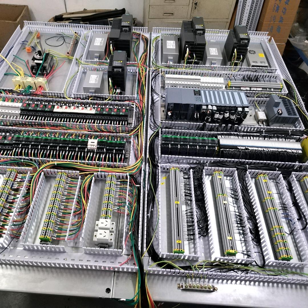 自动化装配电工