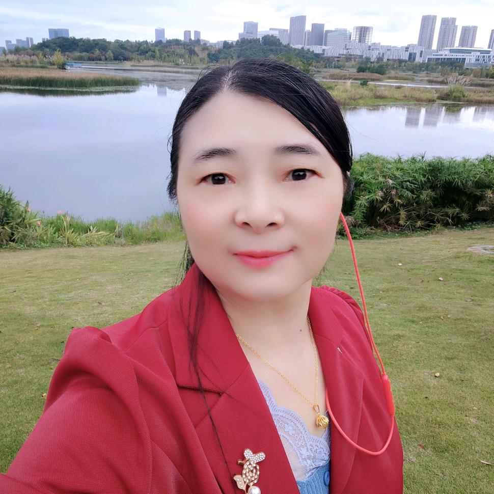 艳红，知足常乐😄健康是福🍎😄