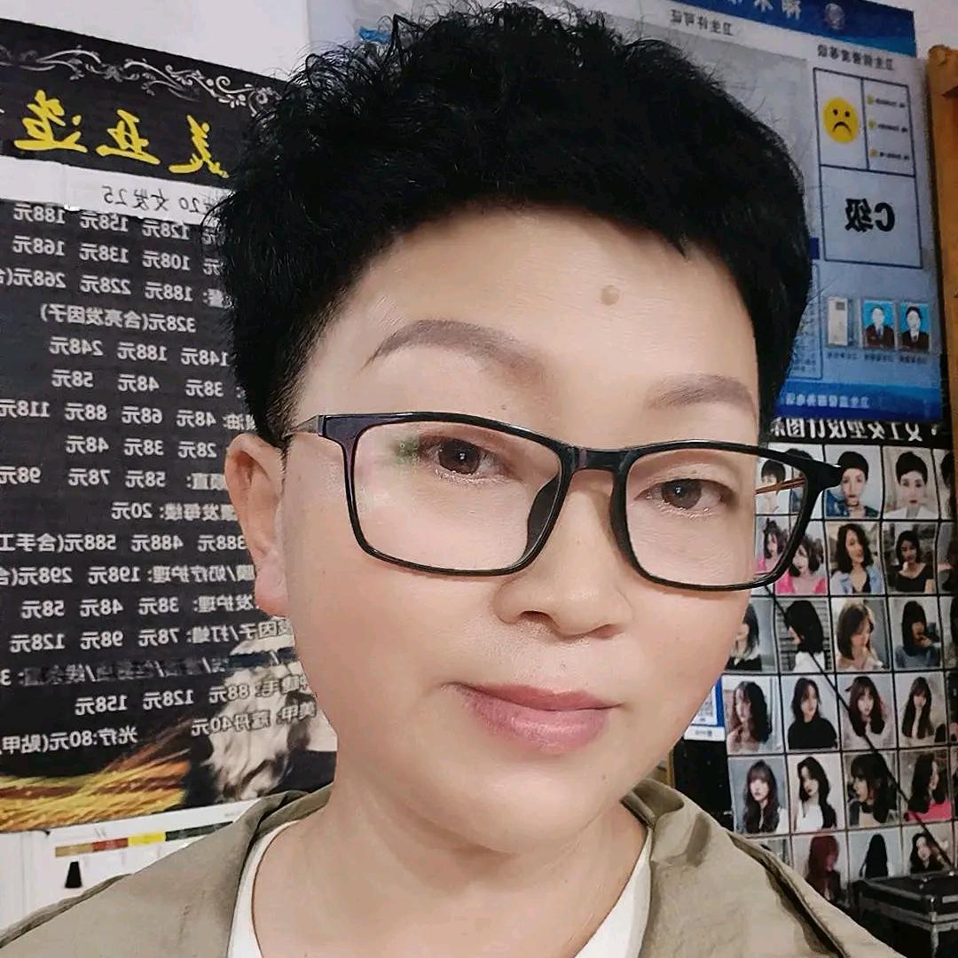 东东姐晚上8点50分