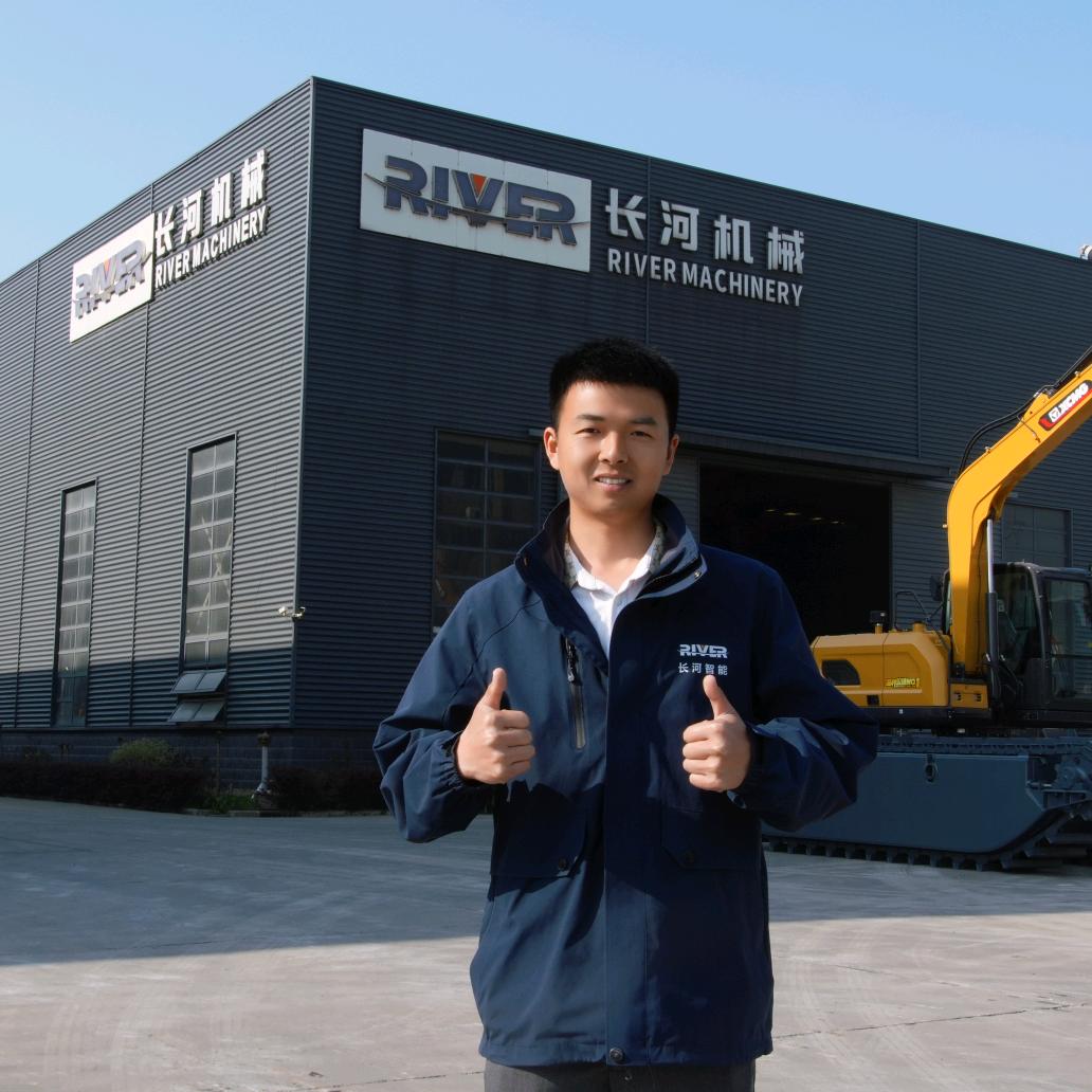 光伏智能打桩系统-老龚