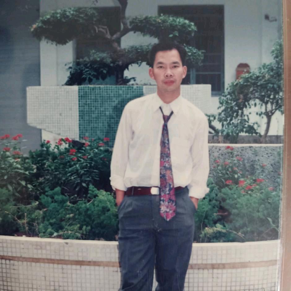 松原韦伯日用百货优品店