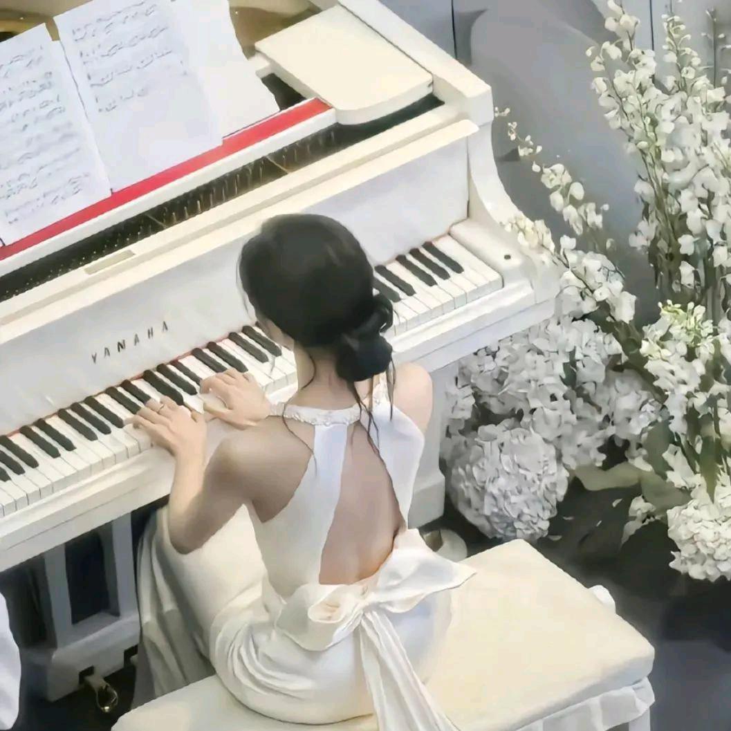 看到我请叫我甜妹😋