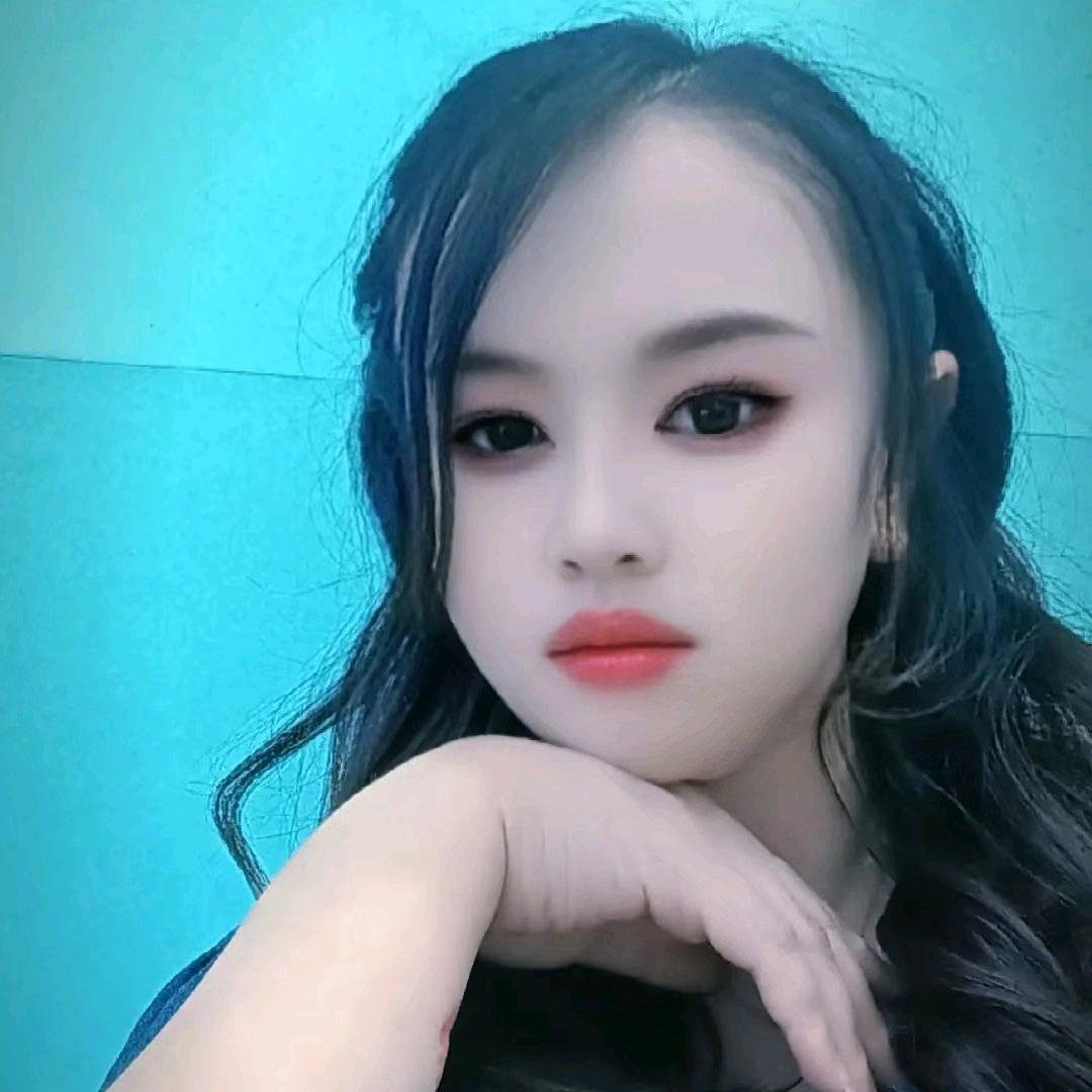为 你 倾 城