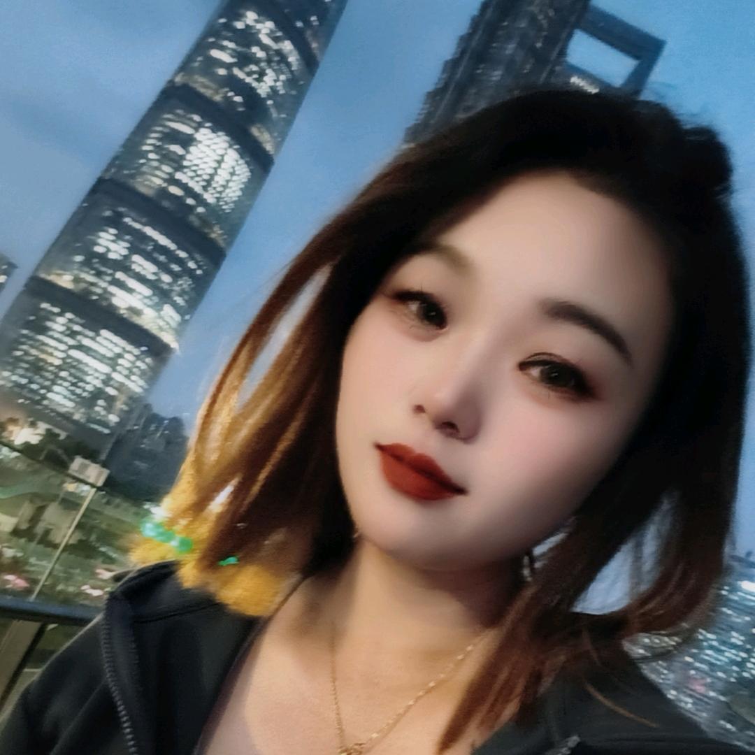 愛笑的姑凉 °