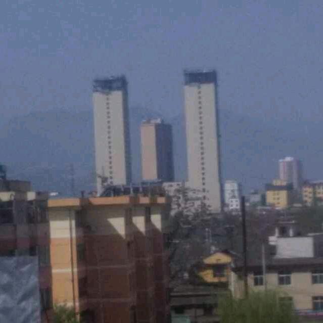 风雨无阻，自强不息