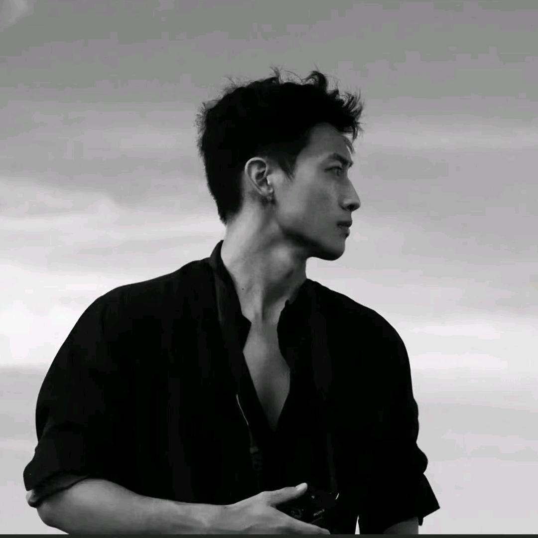 ཚེ།