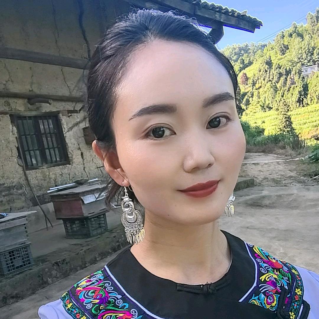 红红家五姊妹