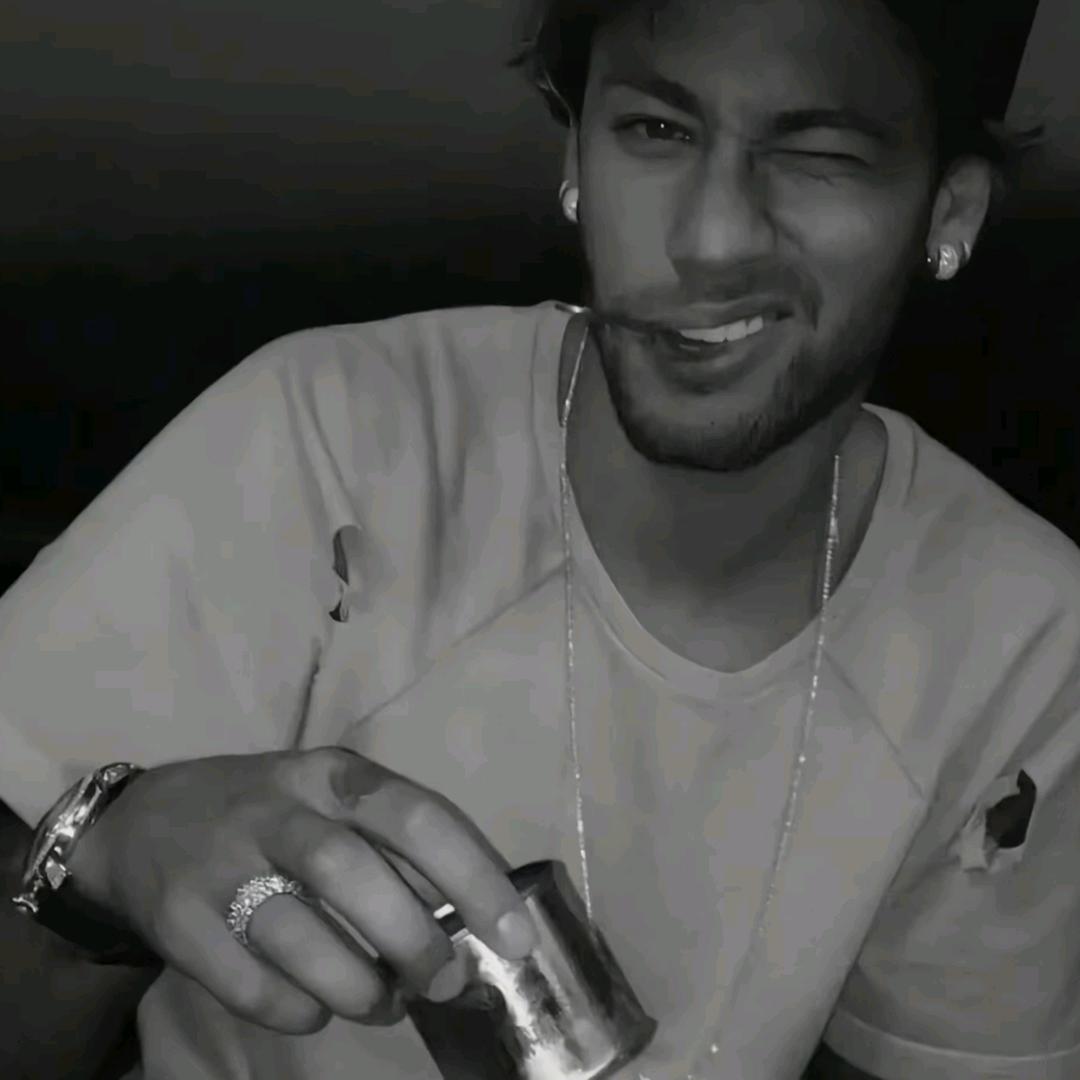 Yy