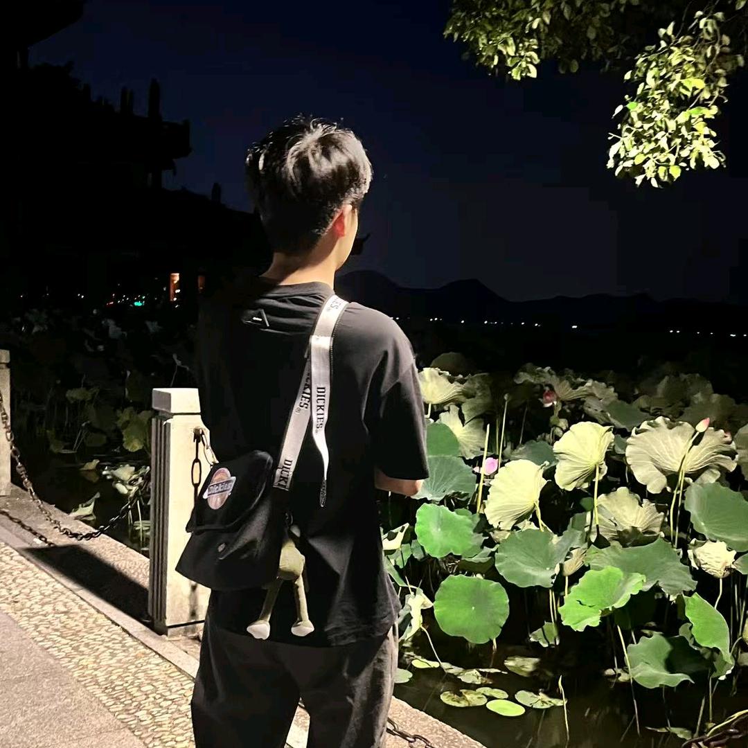 乐乐(光光表弟)