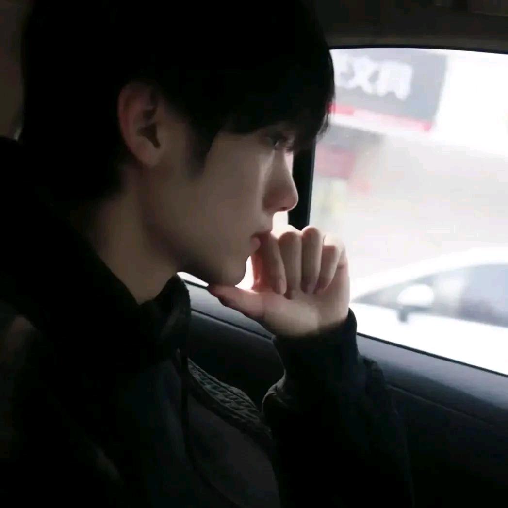 ૮₍ɵ̷﹏ɵ̷̥̥᷅₎ა