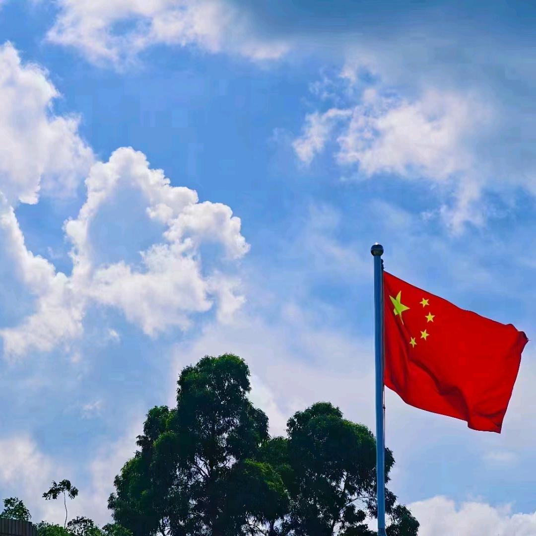 🌈亚历山大杜根