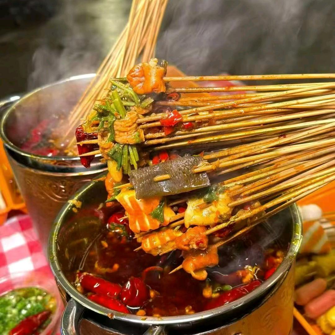 左各庄首家张小韵茉莉牛油串串火锅