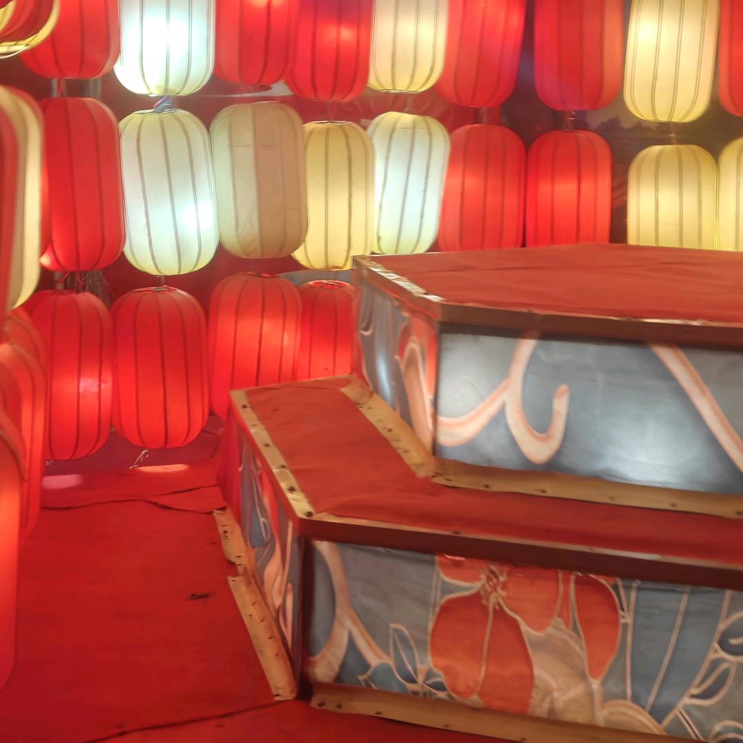 塘里有鱼。。。。。