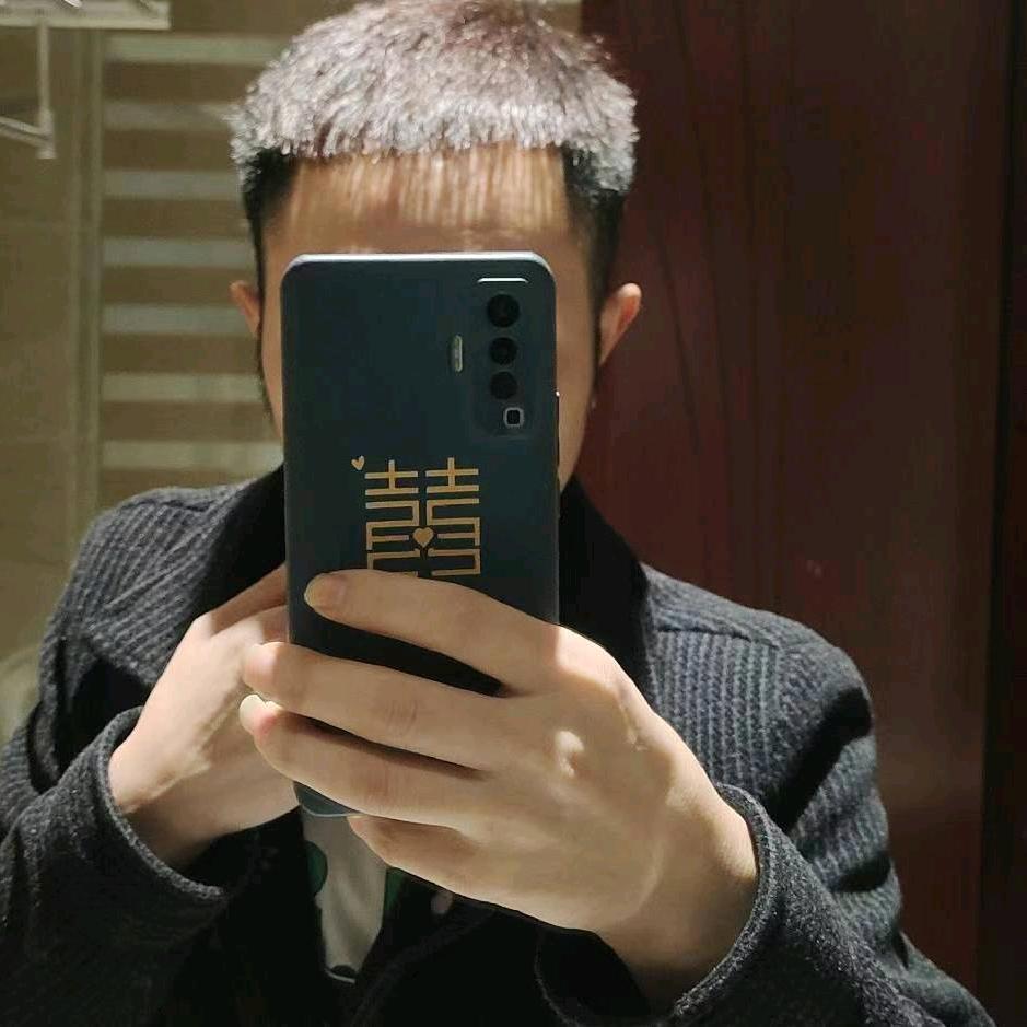 潘😘😘先生