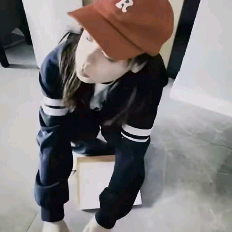 7Y
