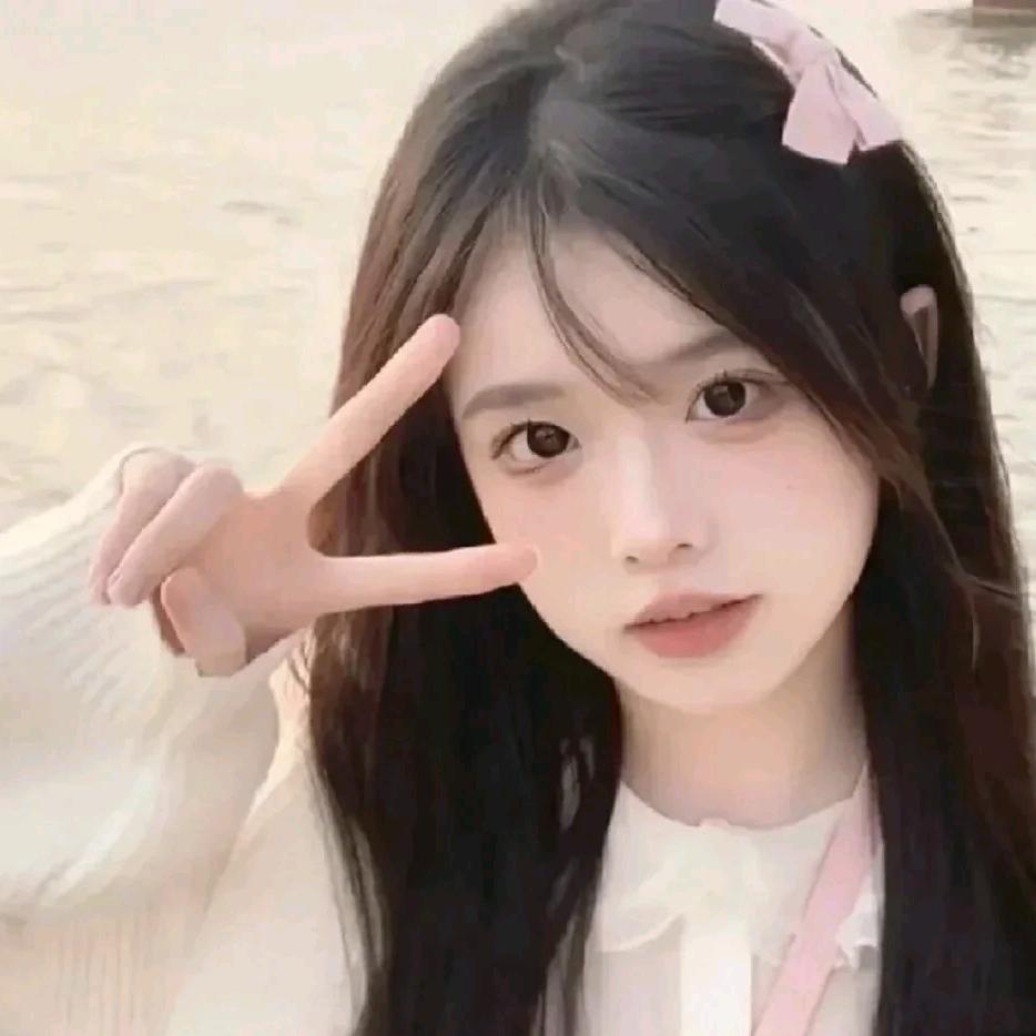 是琳琳呀(៸៸᳐⦁⩊⦁៸៸᳐ )੭