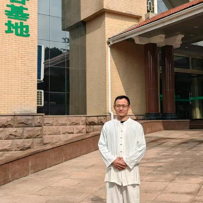 明心辟谷王老师