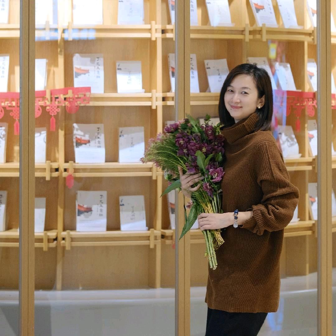 楚儿妈妈的书香生活（世界里鲁巷广场店）