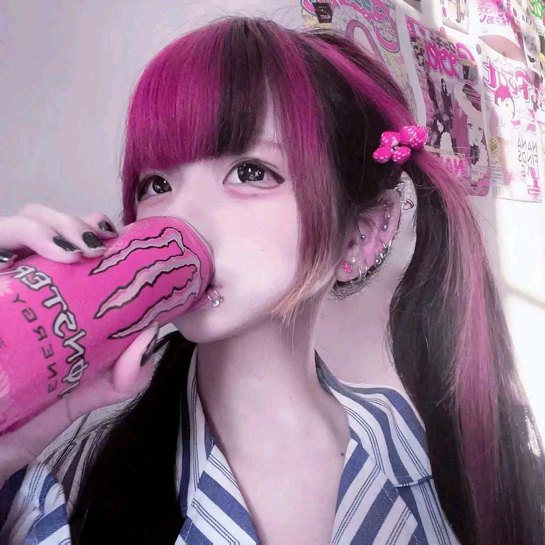 蕾丝的蕾头像