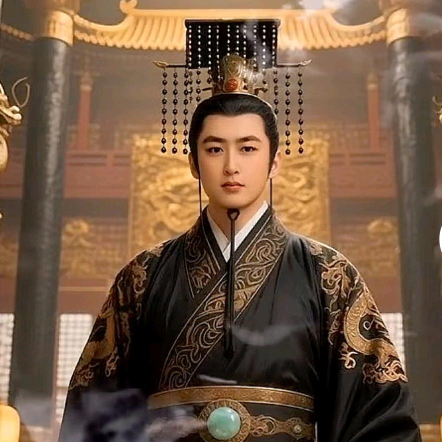 鸿熙购物广场    美邻惠生鲜超市