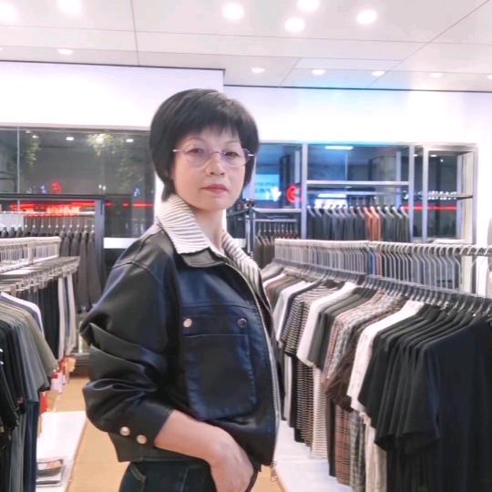 衡山服装品牌折扣风向标华