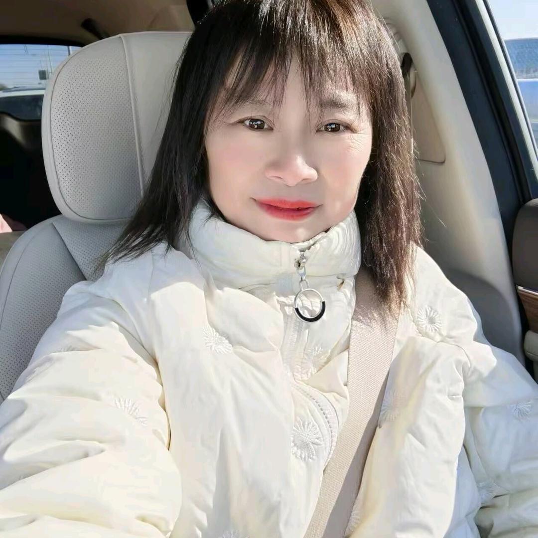 🐲快乐龙女姐🐲