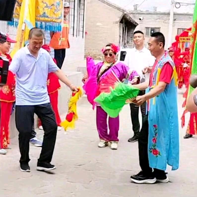 子亨快乐大号贯馅糖代理