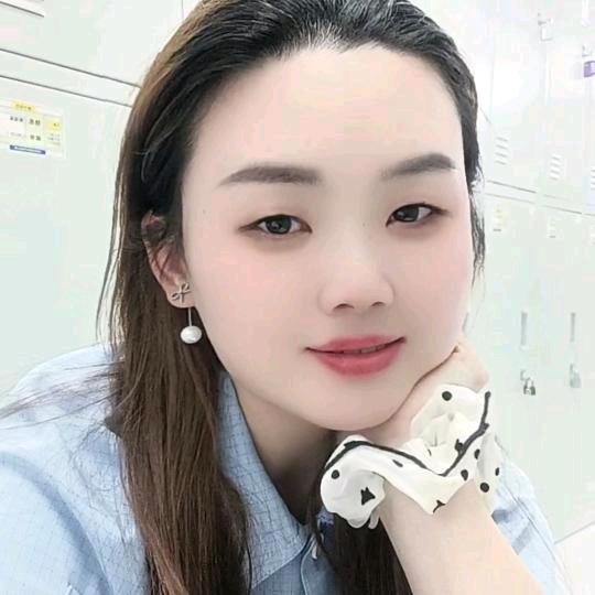 🌚᭄悦己🌝᭄