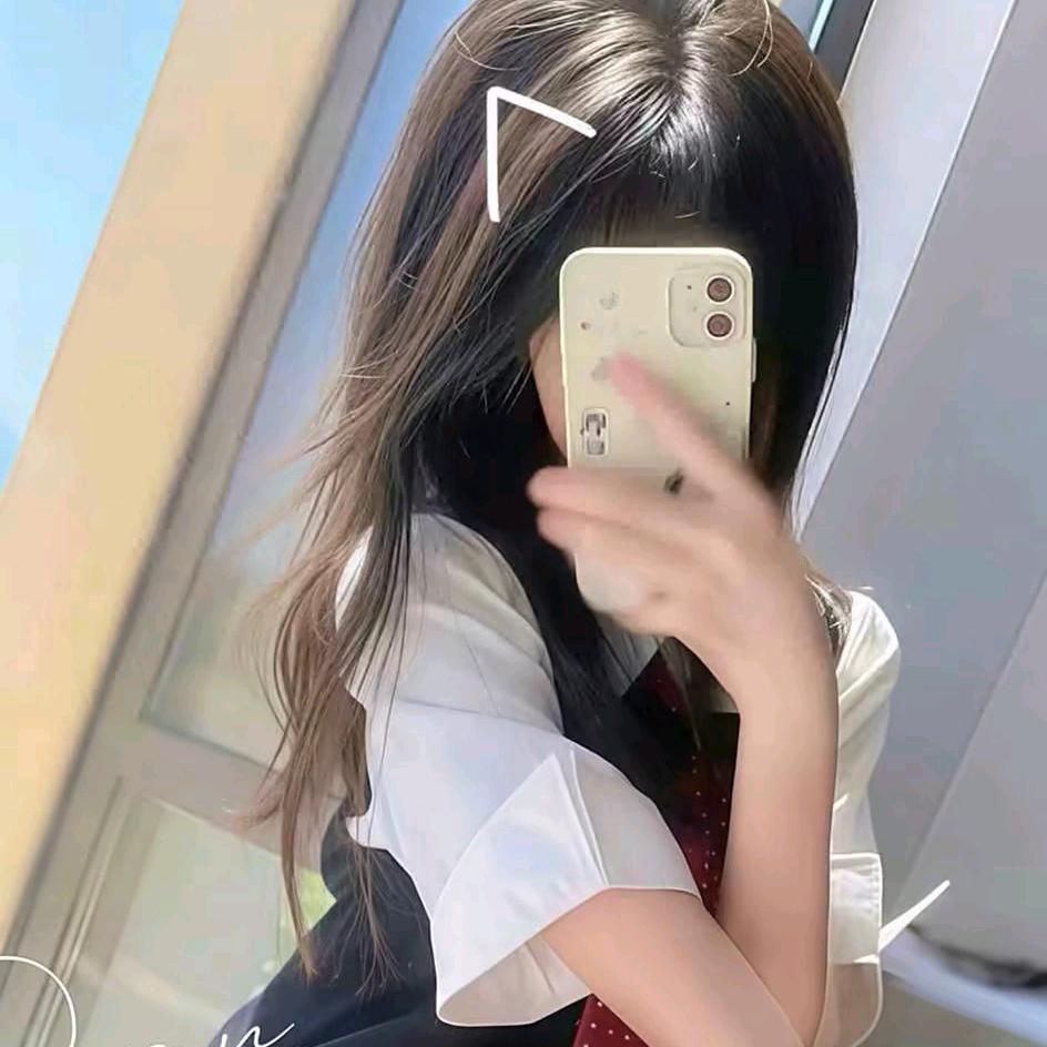 ㅤㅤㅤㅤㅤㅤㅤㅤㅤ‍‍‍与花染.
