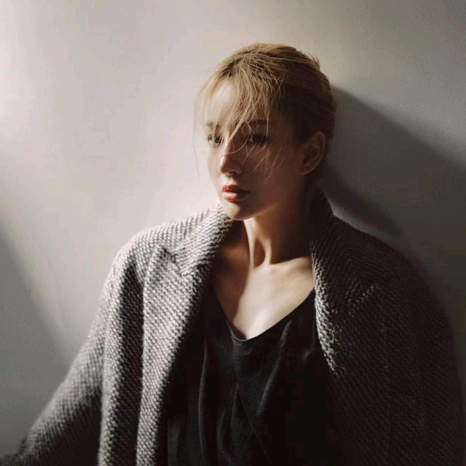 洛哥(高端女装）