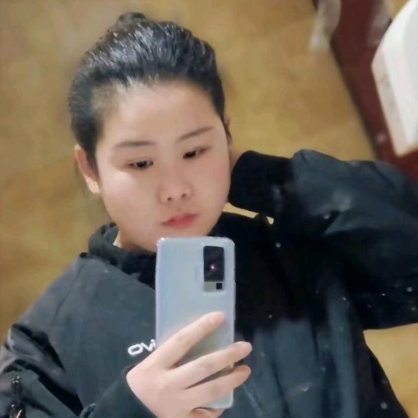 家有三个小可爱