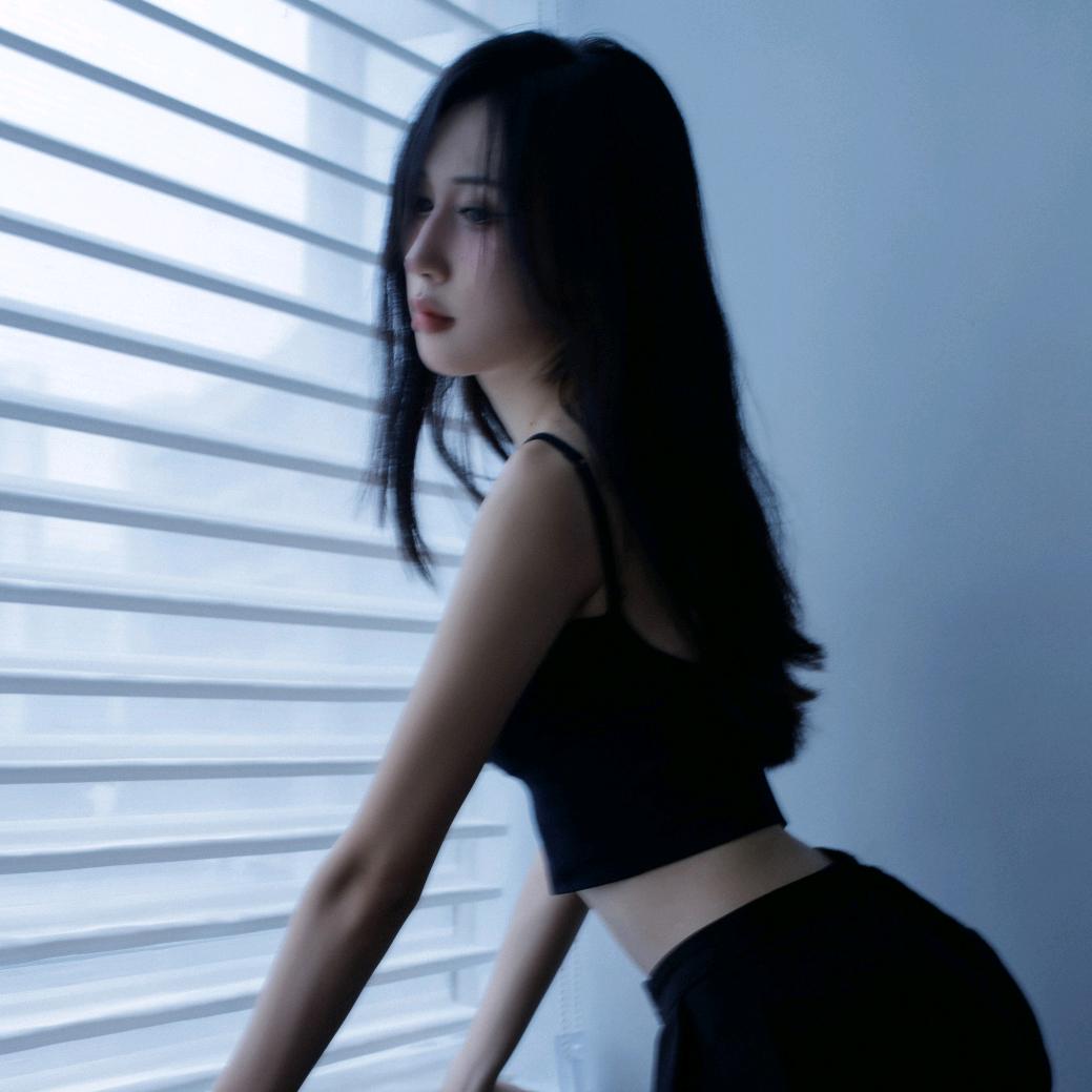 小燕子很忙