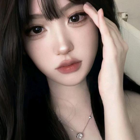 深情。。。