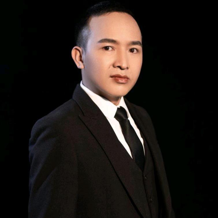 大表哥@