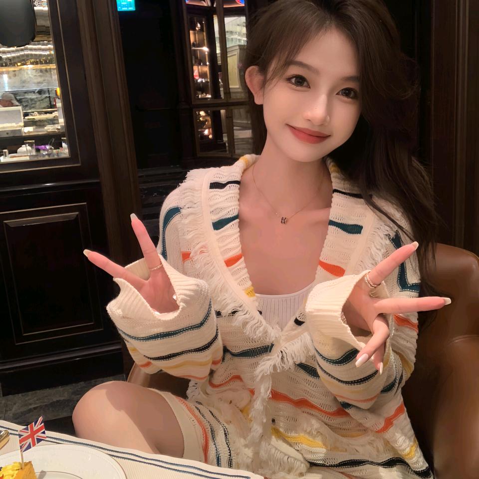 叭叭嘴里炫吖